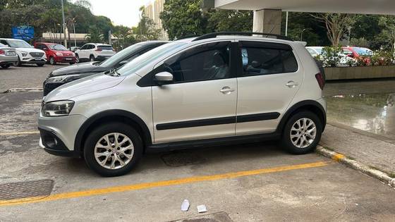VOLKSWAGEN CROSSFOX 1.6 MI FLEX 8V 4P AUTOMATIZADO VOLKSWAGEN CROSSFOX 1.6 MI FLEX 8V 4P AUTOMATIZADO